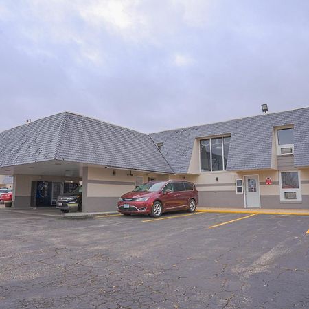 Executive Inn By Belvilla Owatonna Hwy 35 Dış mekan fotoğraf