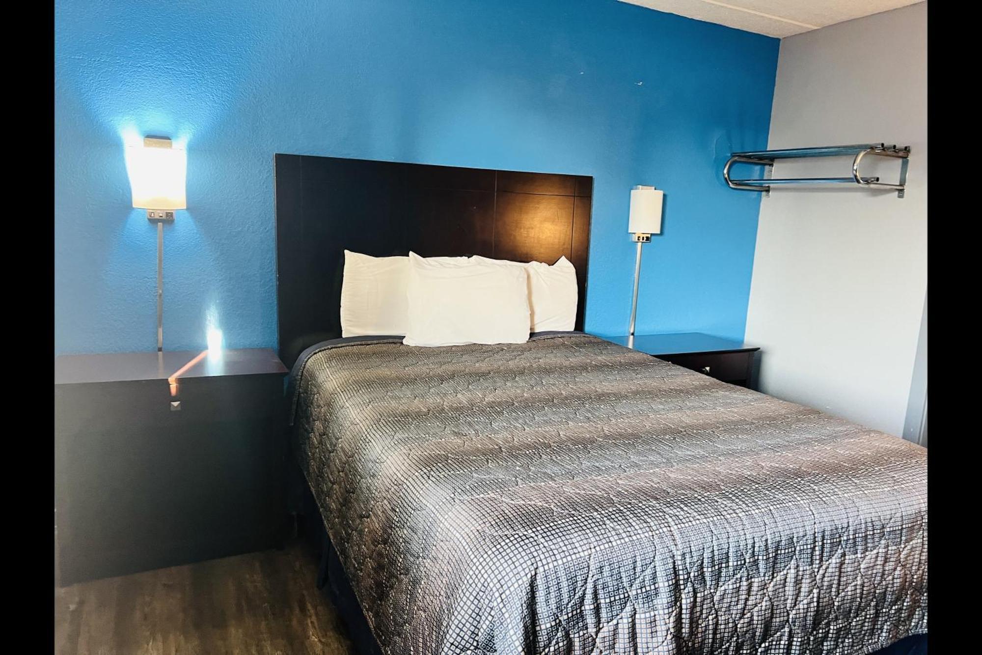 Executive Inn By Belvilla Owatonna Hwy 35 Dış mekan fotoğraf